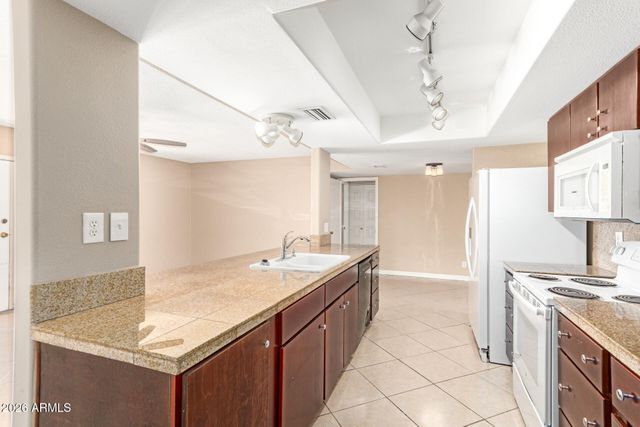 1049 E CARTER Drive, Tempe, AZ 85282