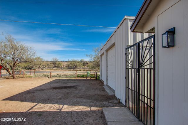 5665 S Catalina Avenue, Tucson, AZ 85706