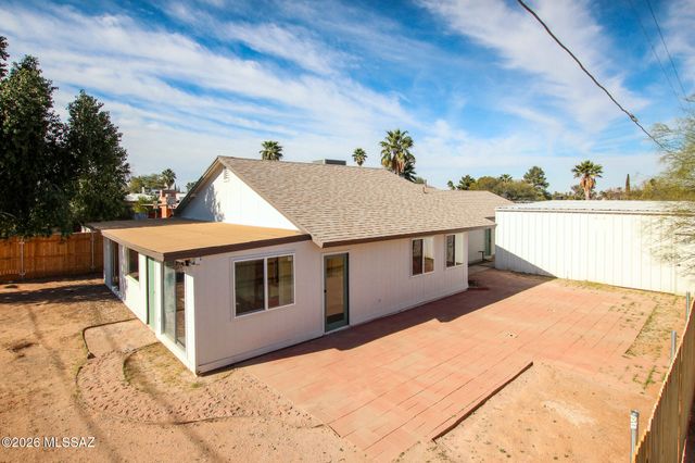 5665 S Catalina Avenue, Tucson, AZ 85706