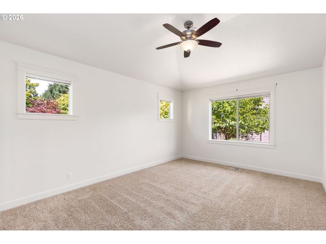 11190 Nw 317TH Pl, North Plains, OR 97133