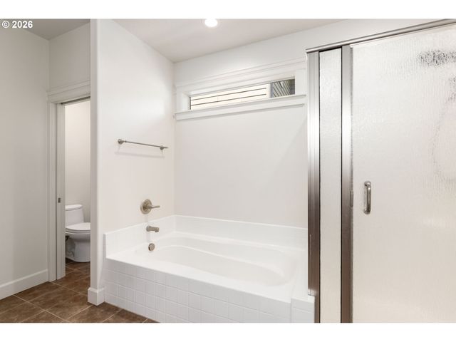 11190 Nw 317TH Pl, North Plains, OR 97133