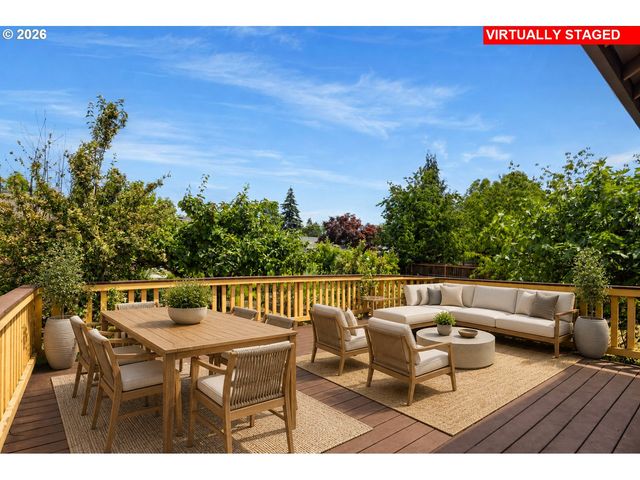 11190 Nw 317TH Pl, North Plains, OR 97133
