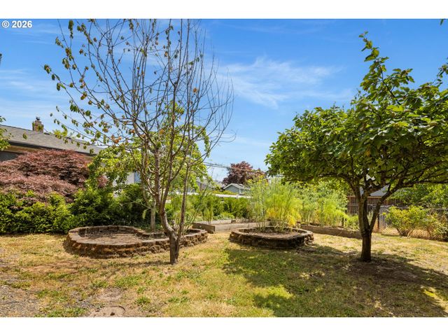 11190 Nw 317TH Pl, North Plains, OR 97133