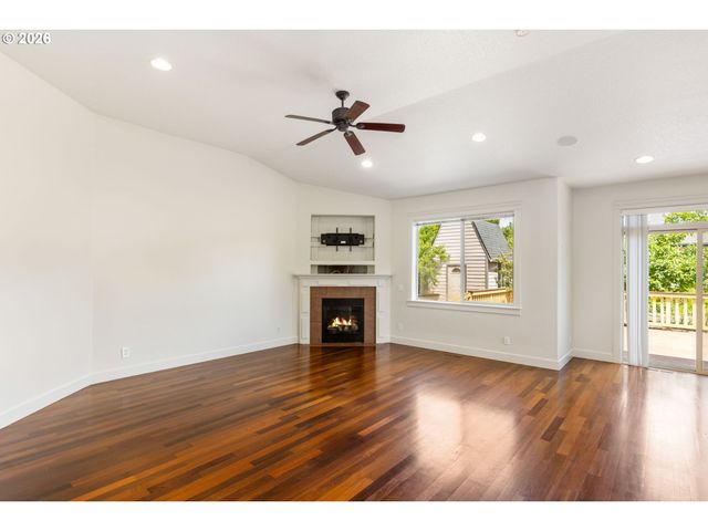 11190 Nw 317TH Pl, North Plains, OR 97133