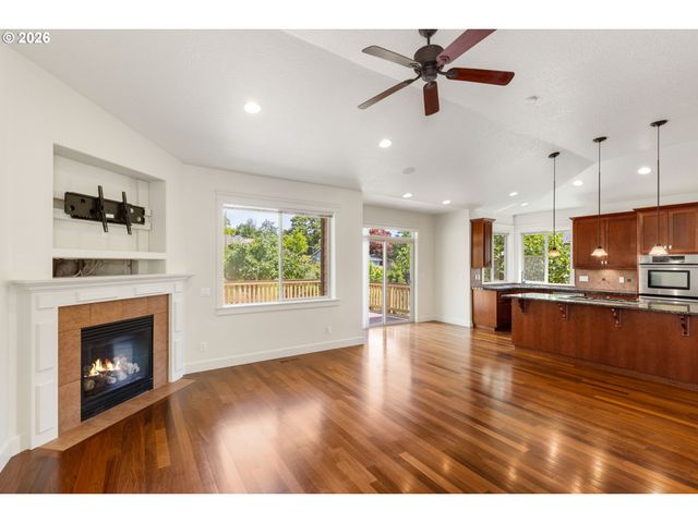 11190 Nw 317TH Pl, North Plains, OR 97133