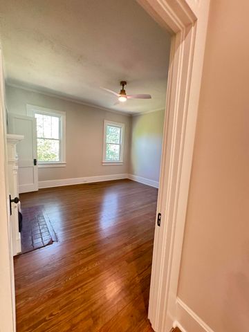 800 Hampton Street, Walterboro, SC 29488
