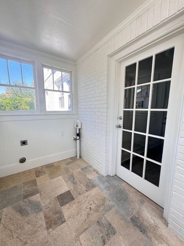 800 Hampton Street, Walterboro, SC 29488