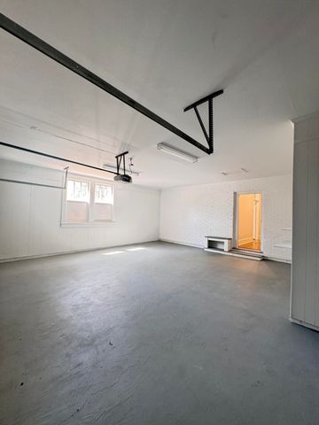800 Hampton Street, Walterboro, SC 29488