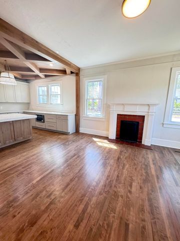 800 Hampton Street, Walterboro, SC 29488
