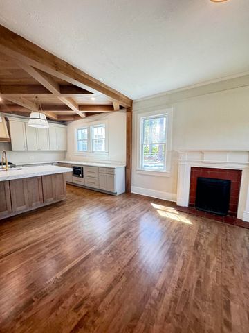 800 Hampton Street, Walterboro, SC 29488