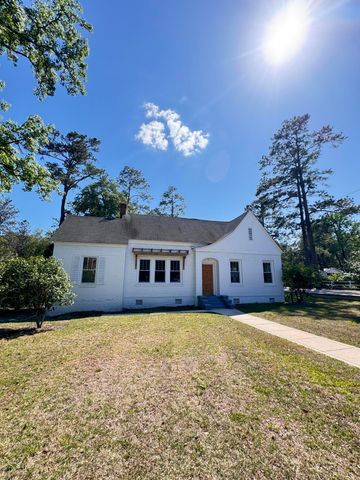 800 Hampton Street, Walterboro, SC 29488