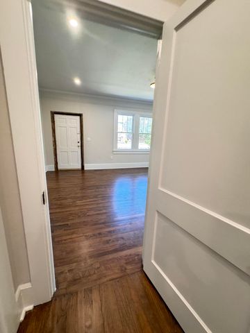 800 Hampton Street, Walterboro, SC 29488