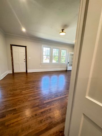 800 Hampton Street, Walterboro, SC 29488