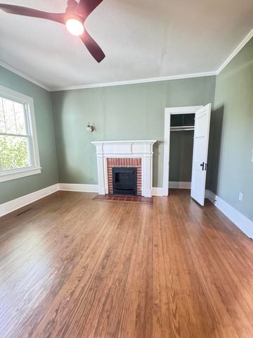 800 Hampton Street, Walterboro, SC 29488