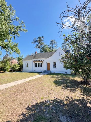 800 Hampton Street, Walterboro, SC 29488