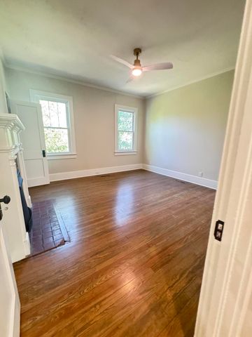 800 Hampton Street, Walterboro, SC 29488