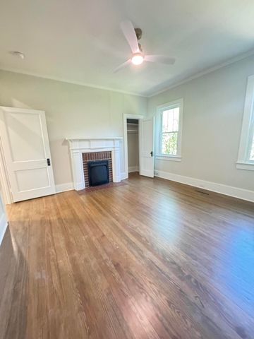 800 Hampton Street, Walterboro, SC 29488