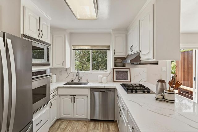 117 Club Drive, San Carlos, CA 94070