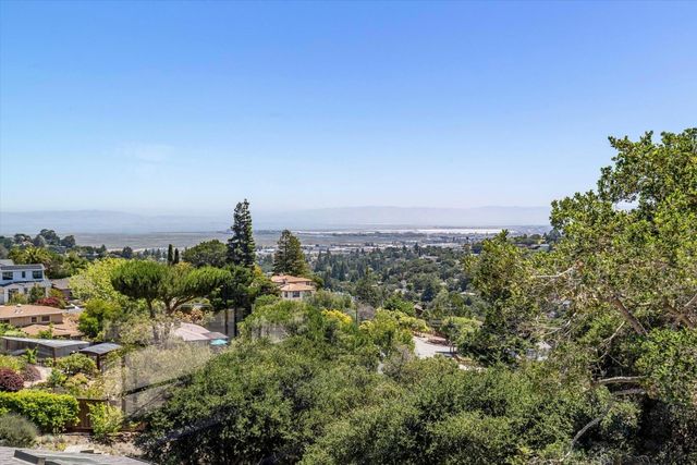117 Club Drive, San Carlos, CA 94070
