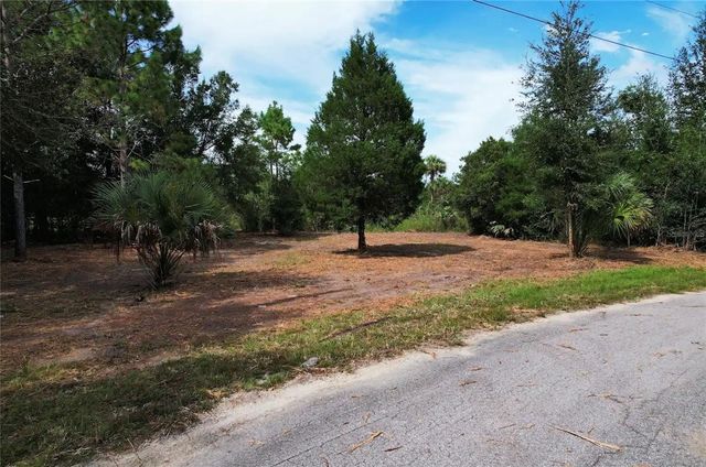 8750 N CATAPANE LOOP, Crystal River, FL 34428