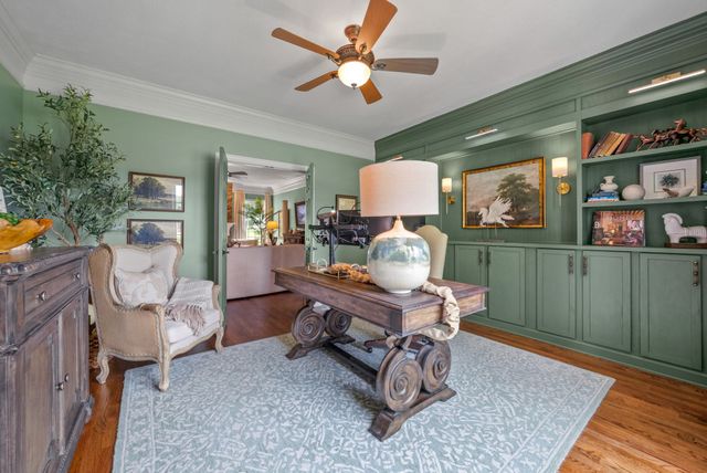 566 Pond Apple Rd, Clarksville, TN 37043