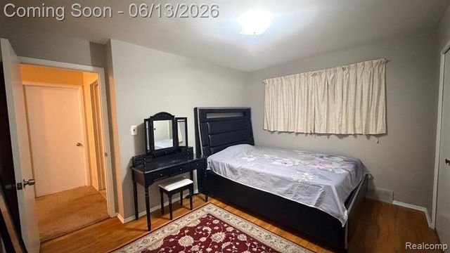 3254 Potomac Avenue, Warren, MI 48091