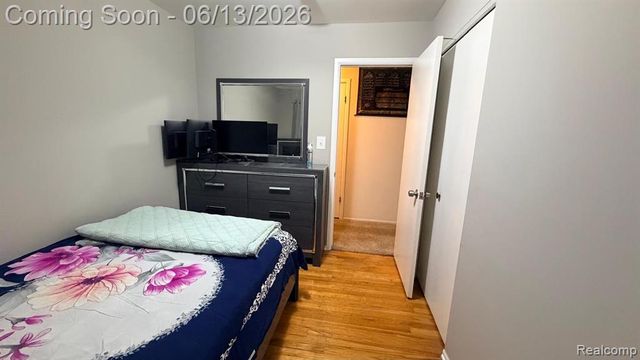 3254 Potomac Avenue, Warren, MI 48091