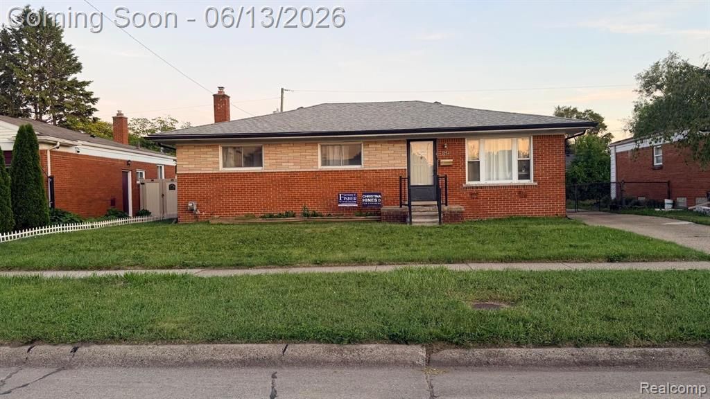 3254 Potomac Avenue, Warren, MI 48091
