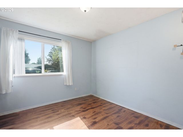 823 Se POLARIS Ct, Bend, OR 97702