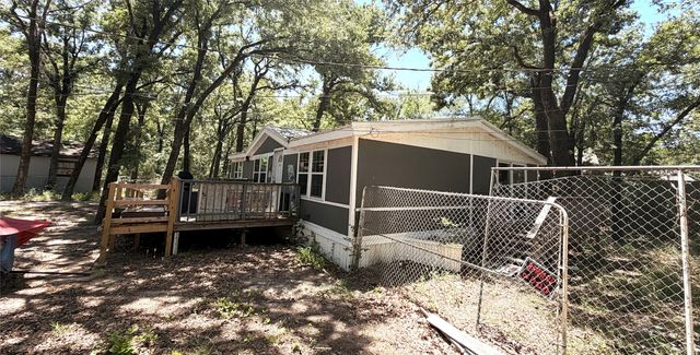 115 Fernwood Drive, Mabank, TX 75156