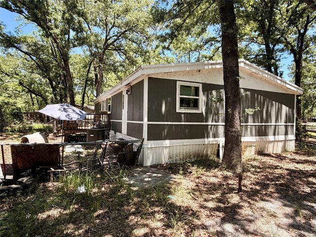115 Fernwood Drive, Mabank, TX 75156