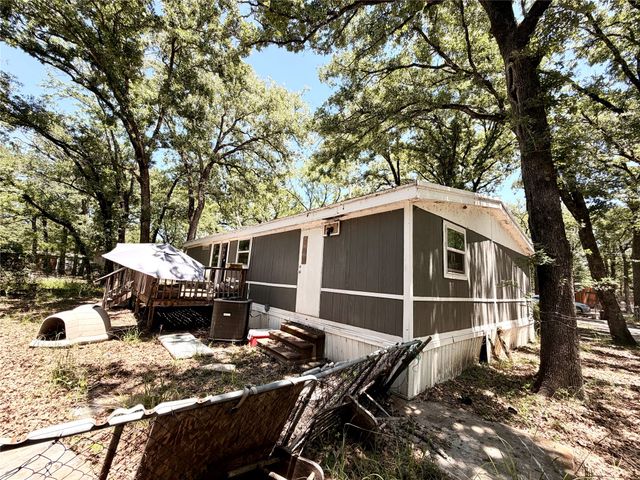 115 Fernwood Drive, Mabank, TX 75156