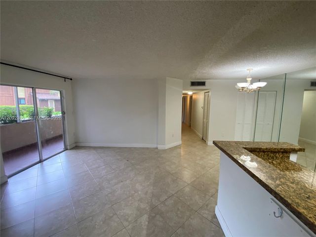 4830 NW 102nd Avenue 101-6, Doral, FL 33178
