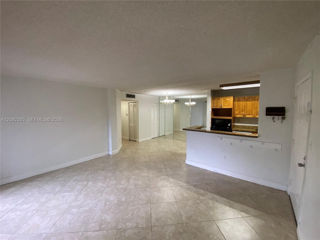 4830 NW 102nd Avenue 101-6, Doral, FL 33178