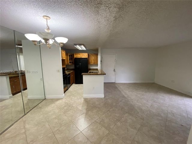 4830 NW 102nd Avenue 101-6, Doral, FL 33178