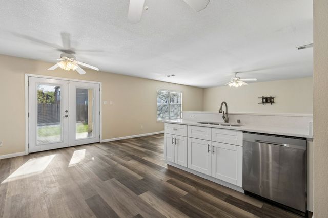 4137 Capstone Drive, Fort Worth, TX 76244