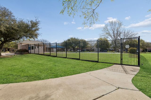 4137 Capstone Drive, Fort Worth, TX 76244