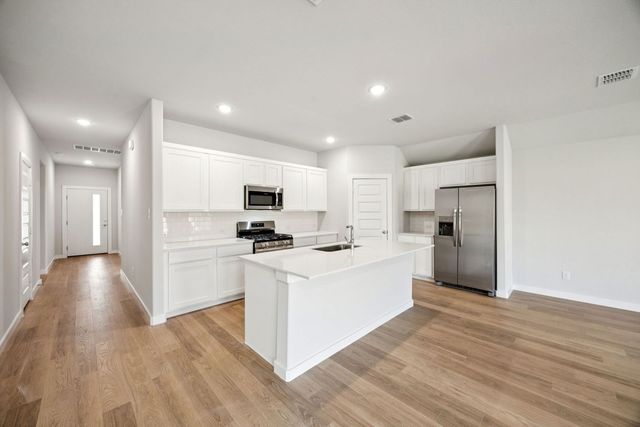 305 Lockhart Street, Greenville, TX 75402