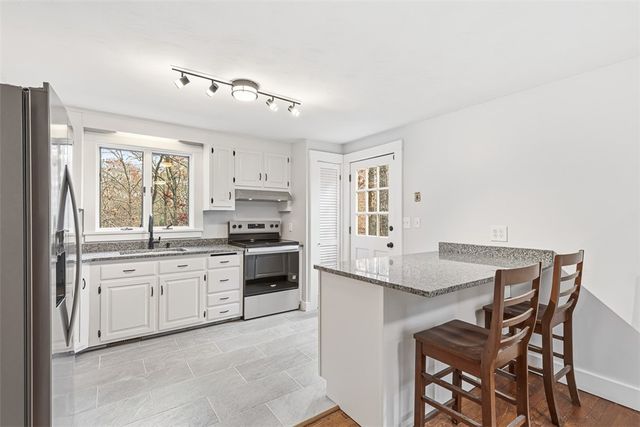 135 Ross Hill Road, Charlestown, RI 02813