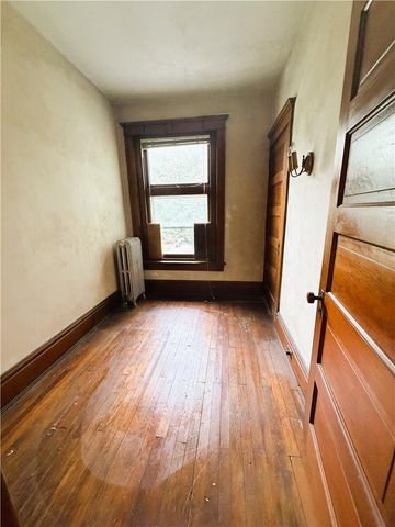 526 Seneca Street, Bethlehem City, PA 18015