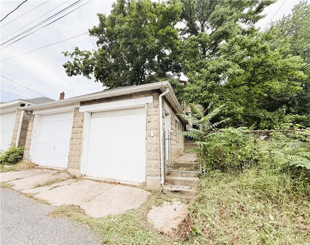 526 Seneca Street, Bethlehem City, PA 18015