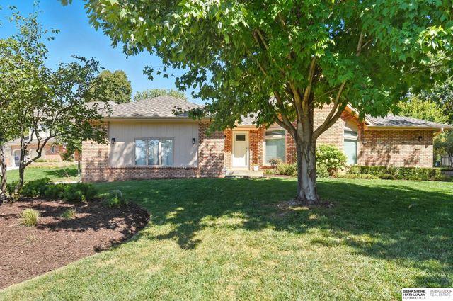 12924 Izard Street, Omaha, NE 68154