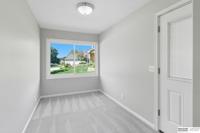 12924 Izard Street, Omaha, NE 68154