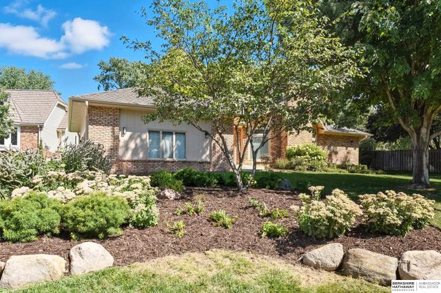 12924 Izard Street, Omaha, NE 68154