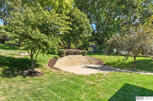 12924 Izard Street, Omaha, NE 68154