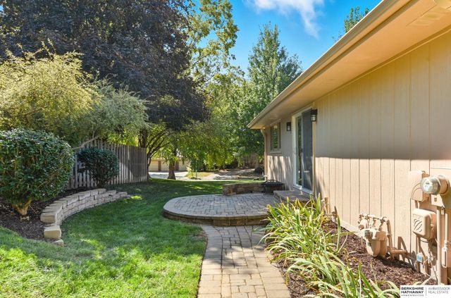 12924 Izard Street, Omaha, NE 68154