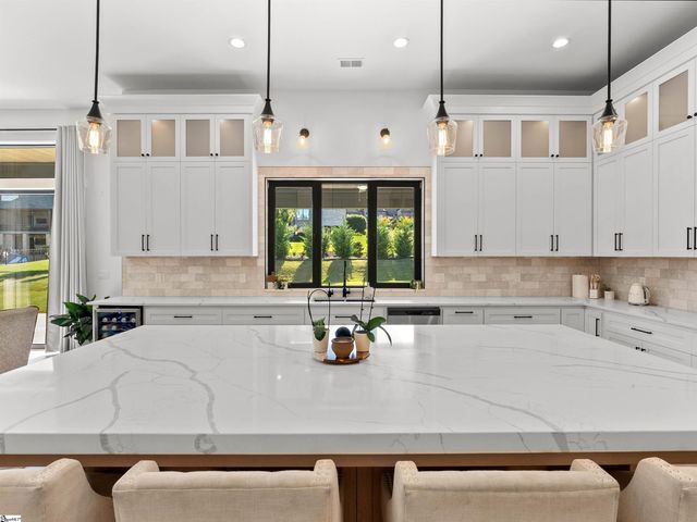 610 Crowe Creek Trail, Inman, SC 29349