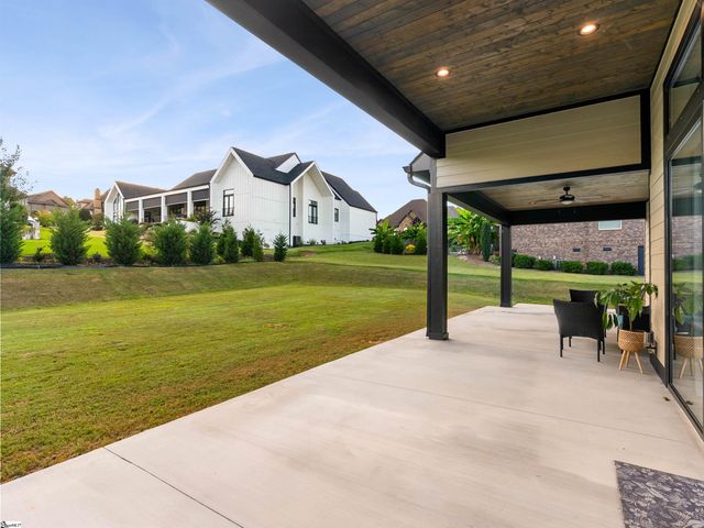 610 Crowe Creek Trail, Inman, SC 29349