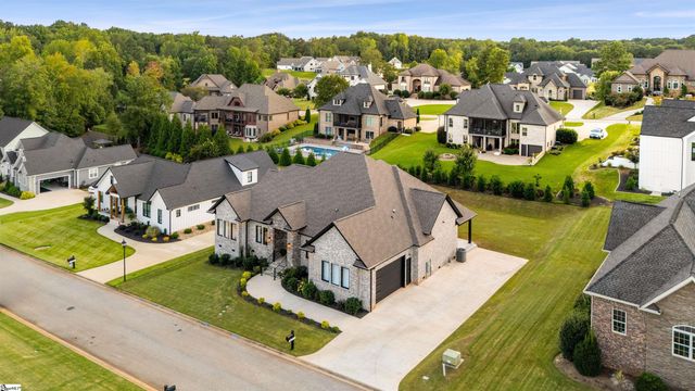 610 Crowe Creek Trail, Inman, SC 29349