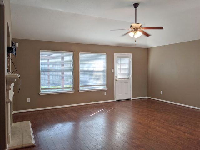 3018 Rancher Hollow Court, Manvel, TX 77578